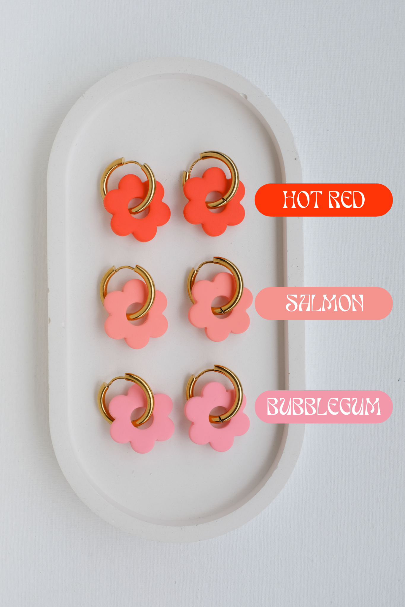 XL Flower Hoops - Einzigartige  von StudioSiroh. Jetzt online bestellen!
