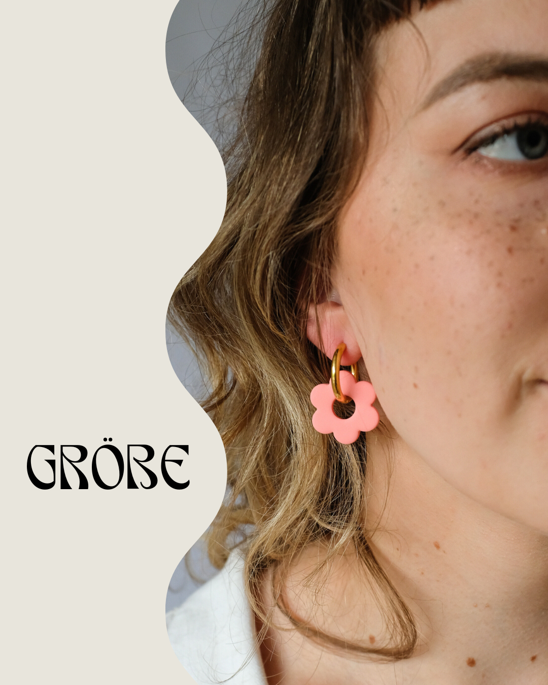XL Flower Hoops - Marmor Schwarz - Einzigartige Ohrringe von Doro Hoffmann. Jetzt online bestellen!