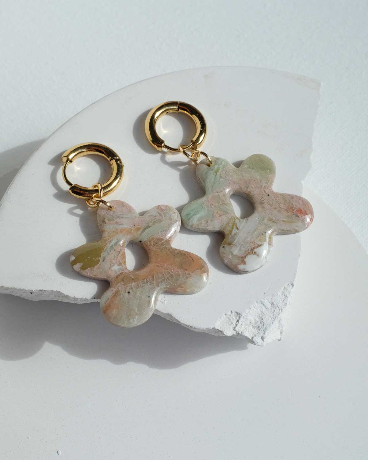 Faux Stone Ohrringe Flower