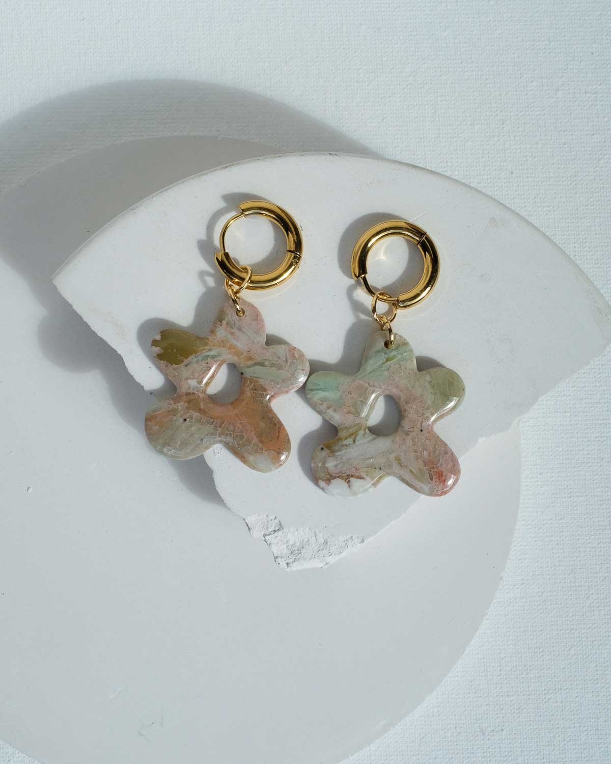 Faux Stone Ohrringe Flower