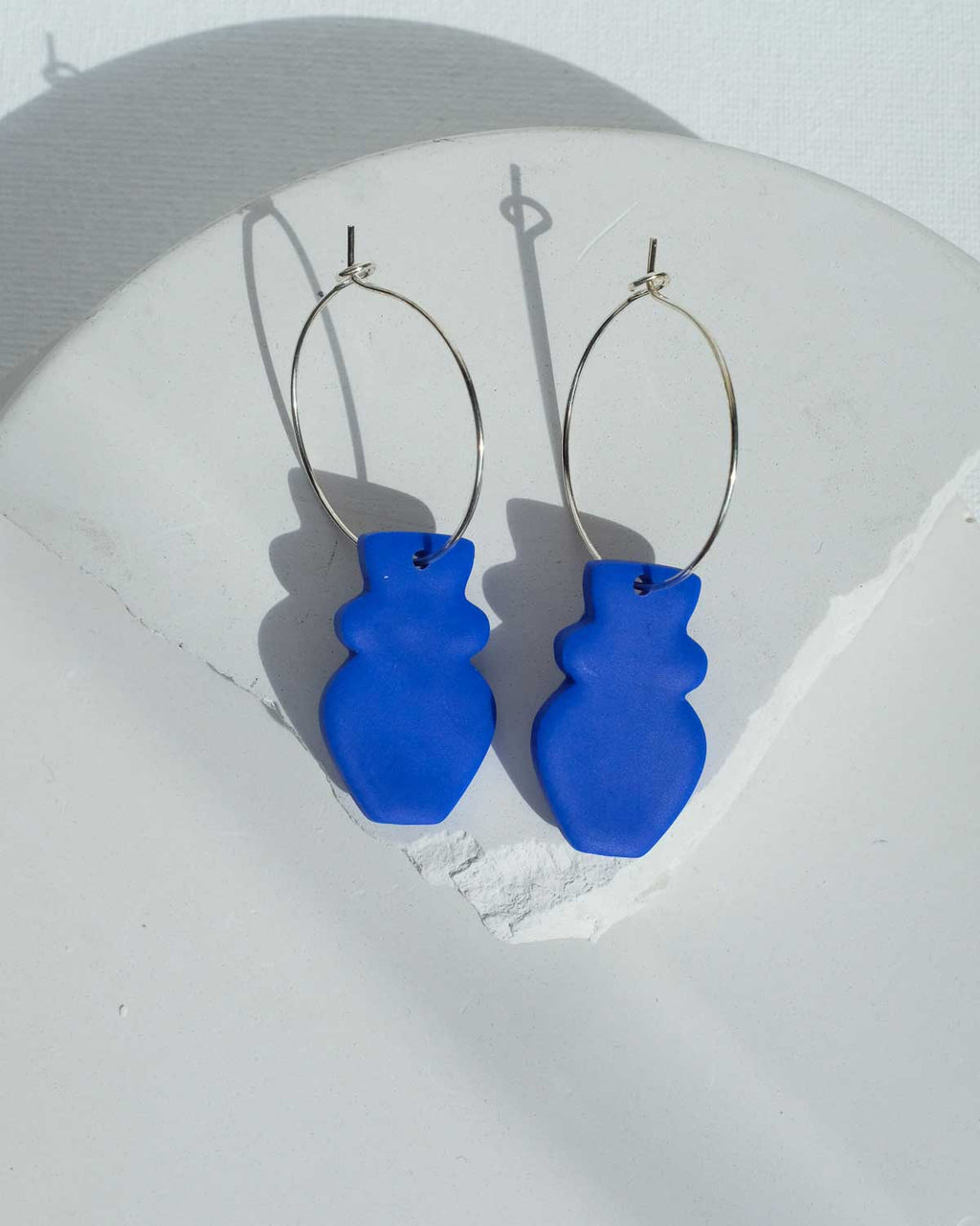 Creolen mit Vasenanhänger Silber