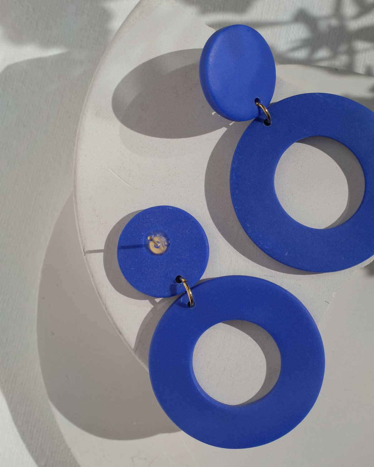 Cobalt Statement Ohrringe