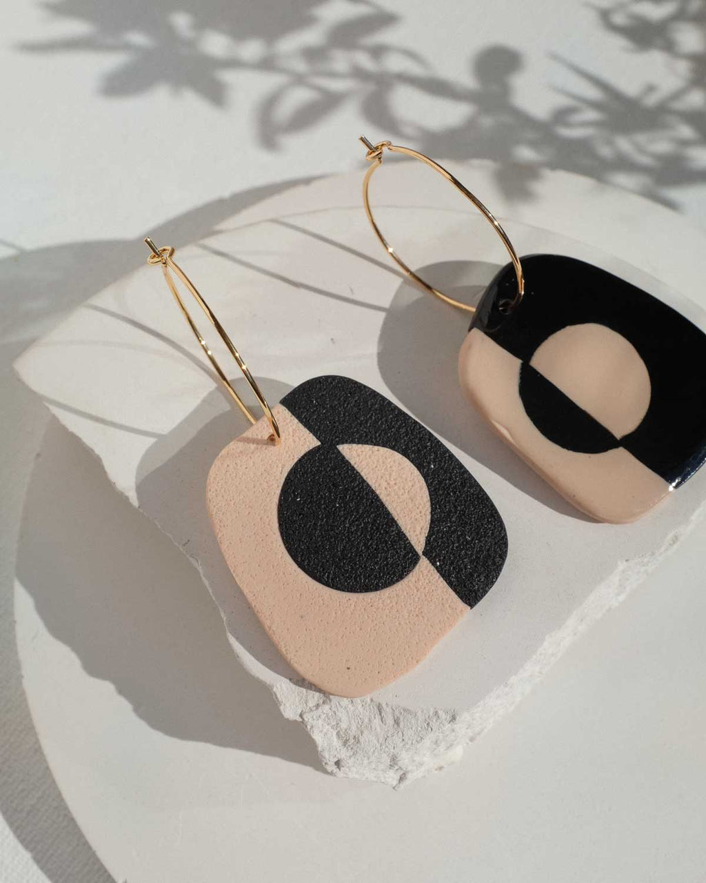 Creolen mit doppelseitigem Anhänger