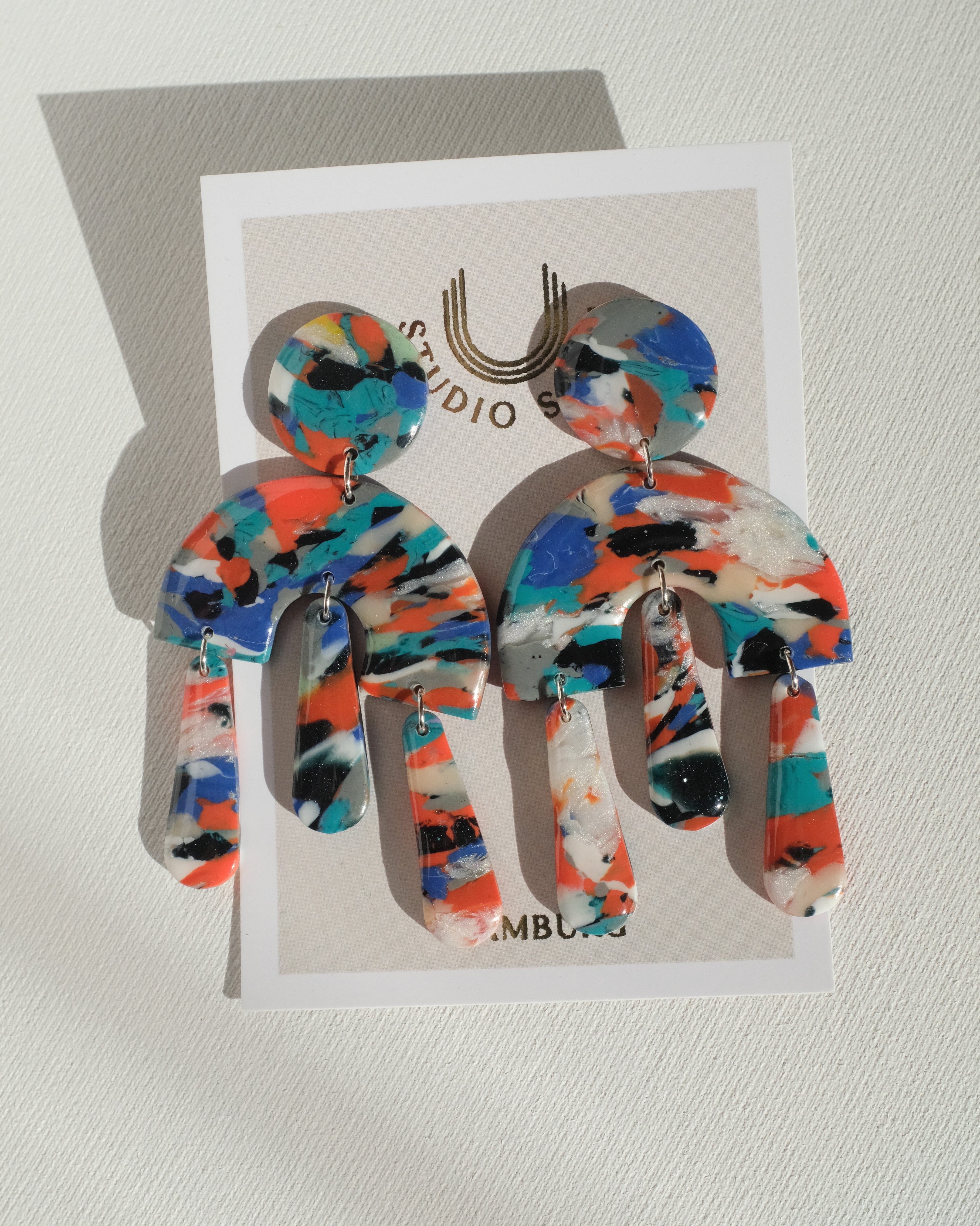 Recycelte Statement Ohrringe - Einzigartige  von Doro Hoffmann. Jetzt online bestellen!